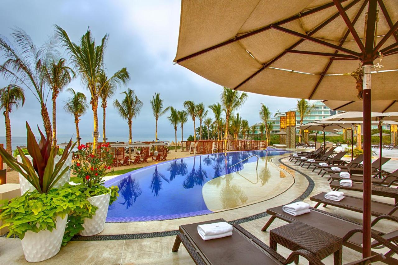 Marival Distinct Luxury Residences & World Spa All Inclusive Nuevo Vallarta Exterior photo